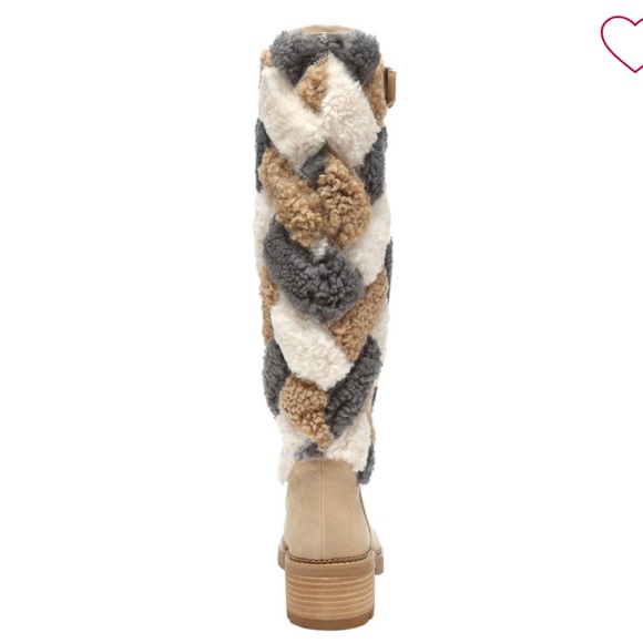 Donald J. Pliner Seneca Suede and Shearling Lug-Sole Boot. - Picture 4 of 14